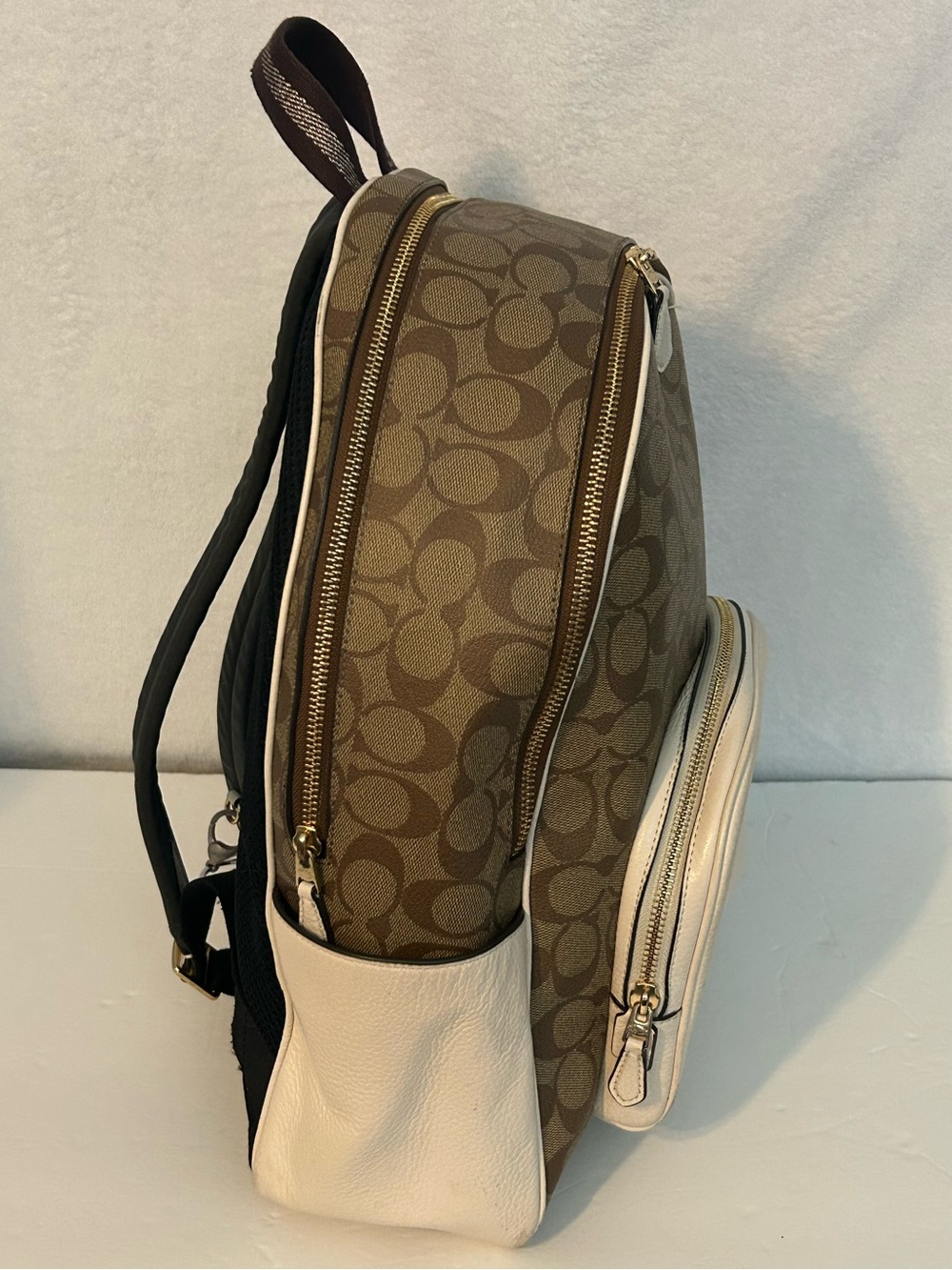 Coach Court Backpack Signature Canvas in Khaki/Chalk - Picture 3 of 6